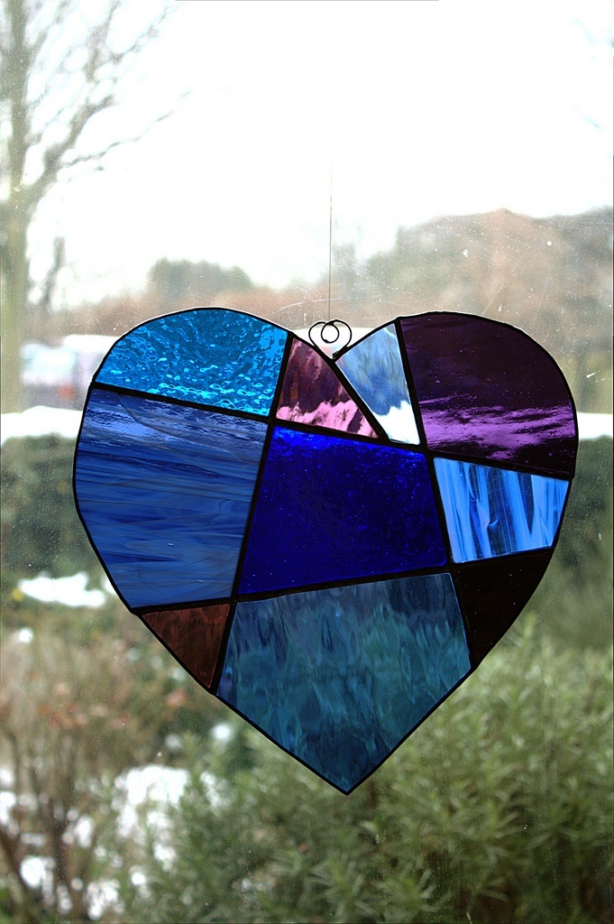 Valentine's Day activities for toddlers: Heart Suncatchers