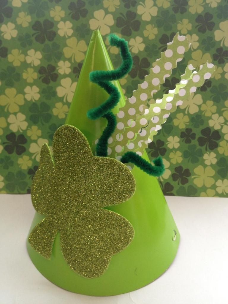 Leprechaun Craft for Kids: DIY Leprechaun Hat