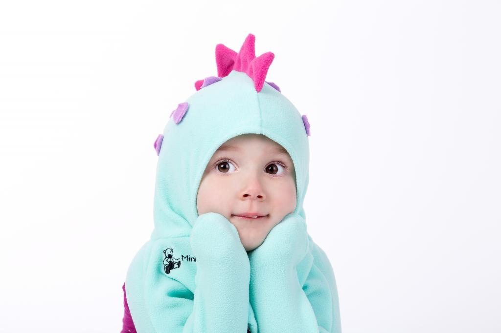 Looking for a great way to keep hats, gloves and scarves on your baby or toddler? The Minkey by Olie is an all-in-one garment that does just that in style!