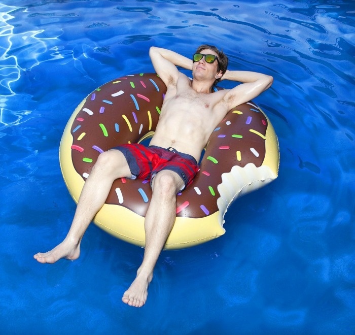 Summer Pool Party Ideas: Donut Pool Float
