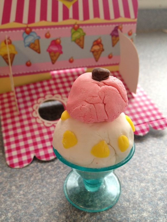 Toys for Kids: Sweet Art Edible Play Dough Ice Cream Shop