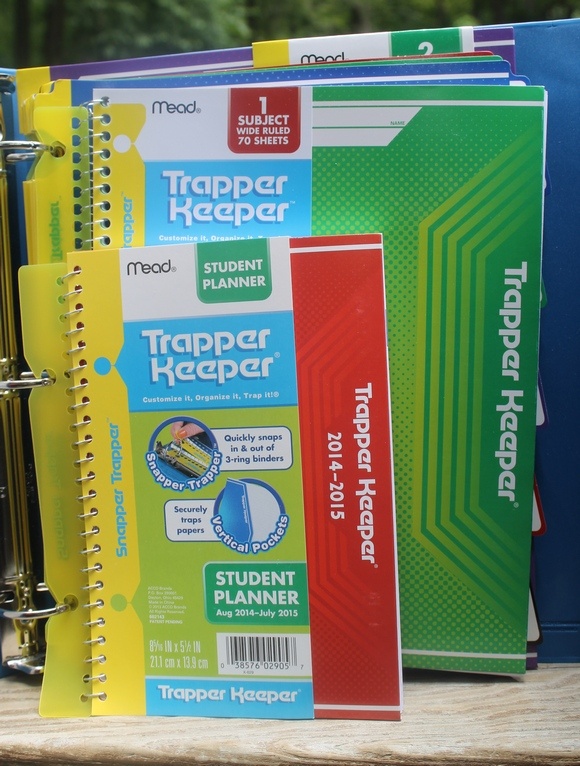 Back to school with Trapper Keeper Binder Review: Inside view of the binder