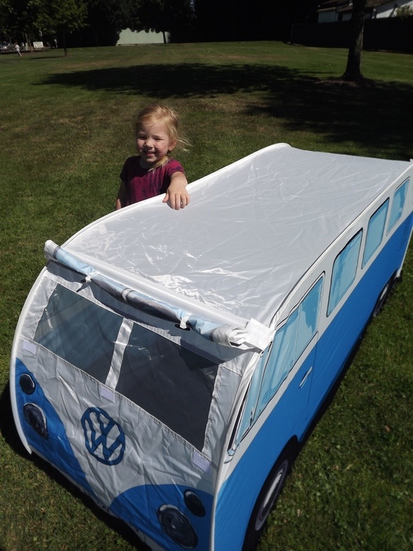 VW Camper Van Play Tent For Kids review
