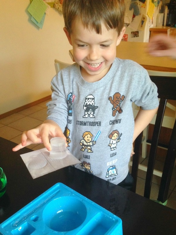 Clifford The Big Red Dog Water Science Kit for Kids Review