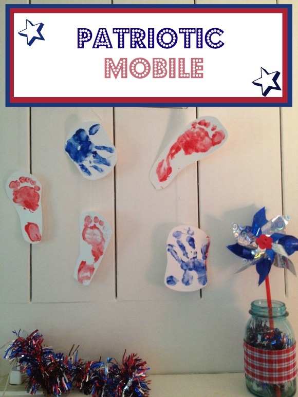 4th of July Crafts for Kids: Patriotic Mobile