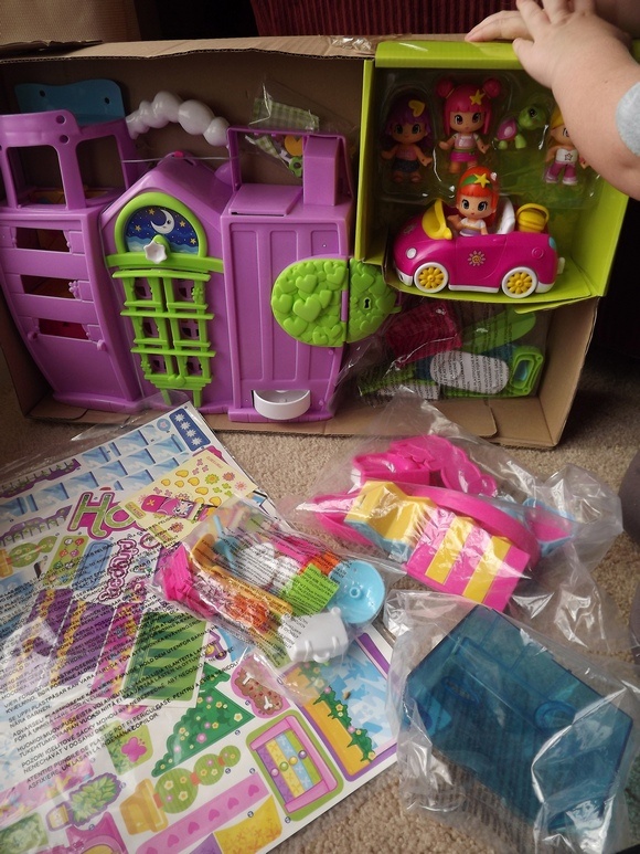 Pinypon Weekend Getaway Hotel Toy for Kids Review