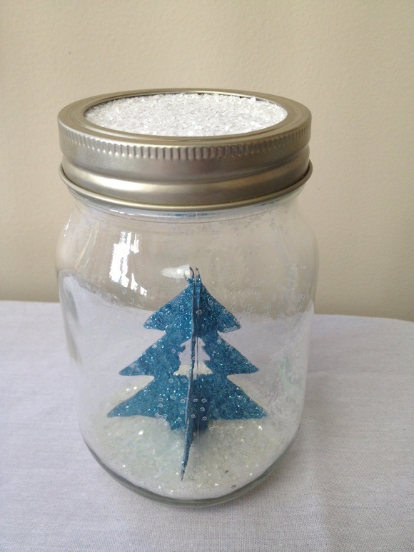 Holiday Craft for Kids: Waterless Winter Snow Globe