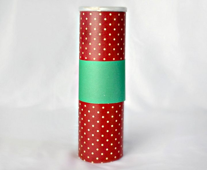 Upcycle DIY Christmas Gift Giving Tube Teen Gift Idea