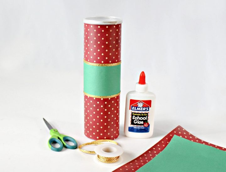 Upcycle DIY Christmas Gift Giving Tube Teen Gift Idea